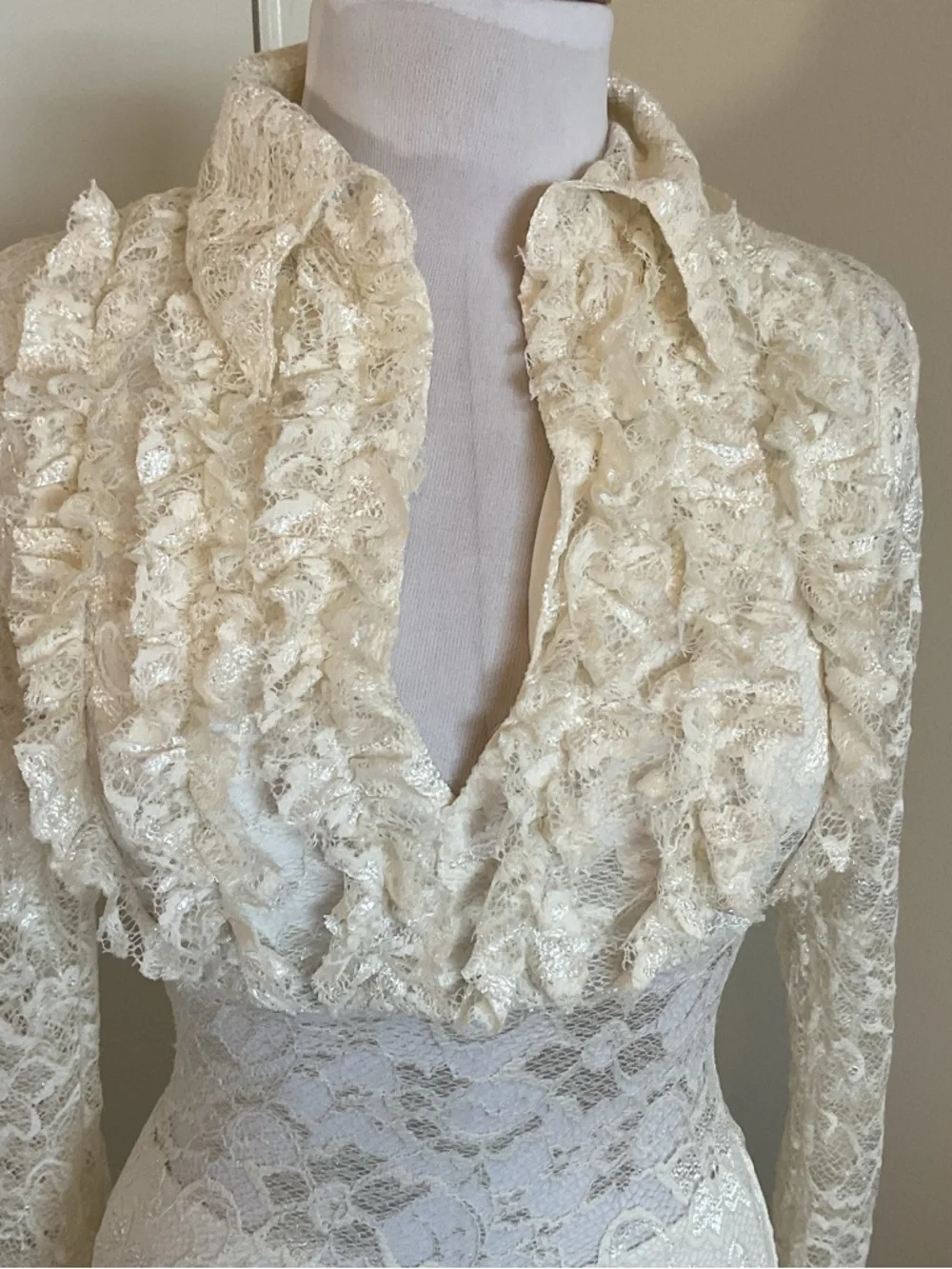 Sentimental NY Cream Lace Bodycon Dress Small Ruffle Collar Made in USA - Picture 3 of 7